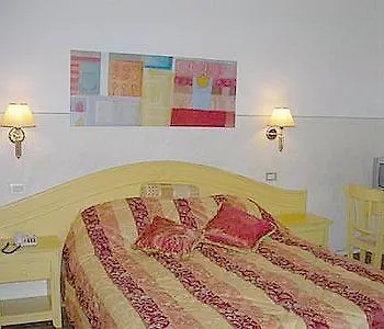 Duca D'aosta 2*