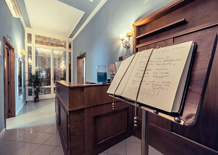 מלון Duca D'aosta 2*