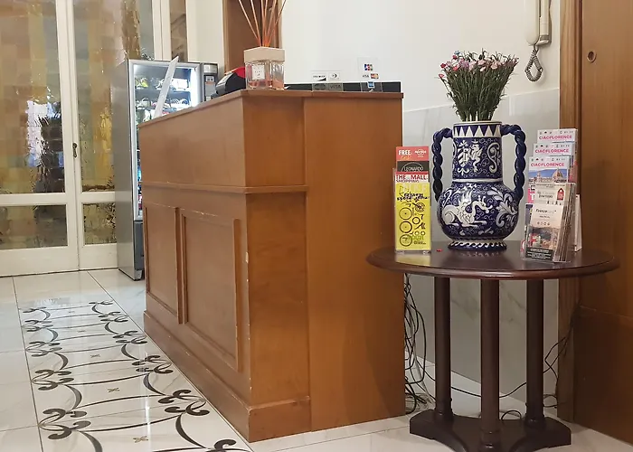 מלון Duca D'aosta 2*