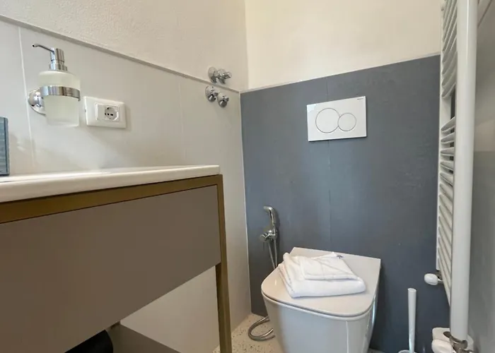 Duca D'aosta 2* פירנצה